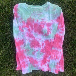 Child Medium (10-12) Red & Green Random Long Sleeve Shirt